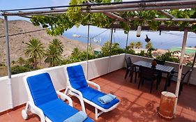 Holiday House Casa Argelio